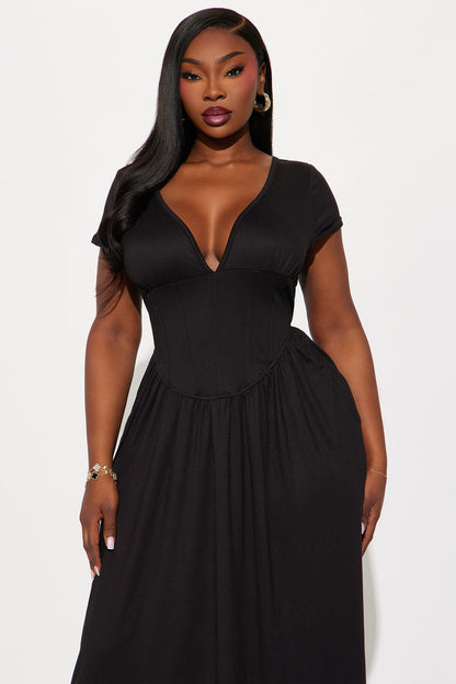 Ainsley Cap Sleeve Corset Maxi Dress - Black