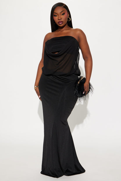 Blunt Moment Strapless Gown - Black