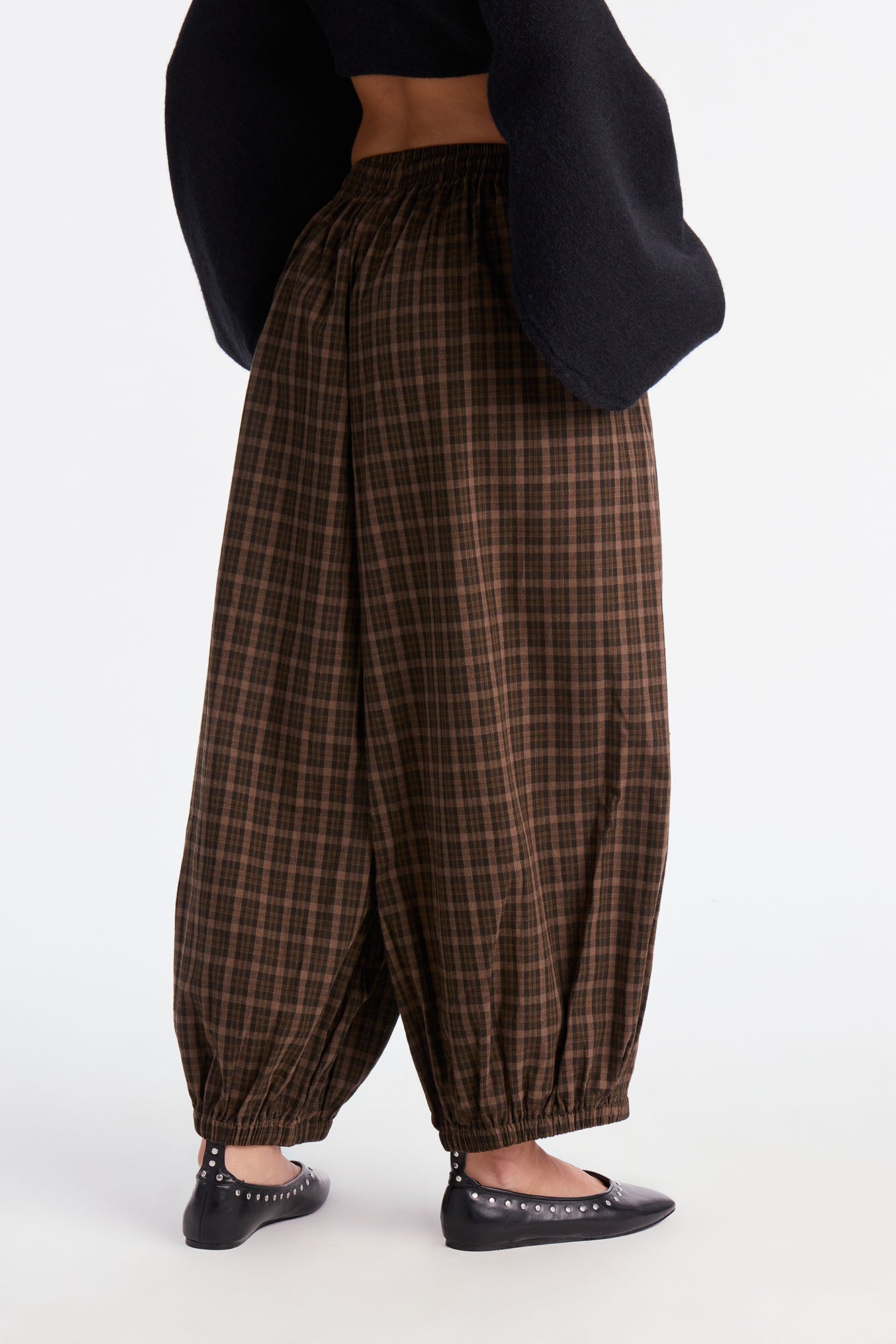 Jolene Plaid Barrel Pant - Chocolate