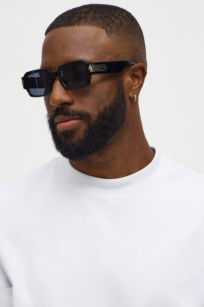 On Task Square Frame Colored Lens Sunglasses - Black