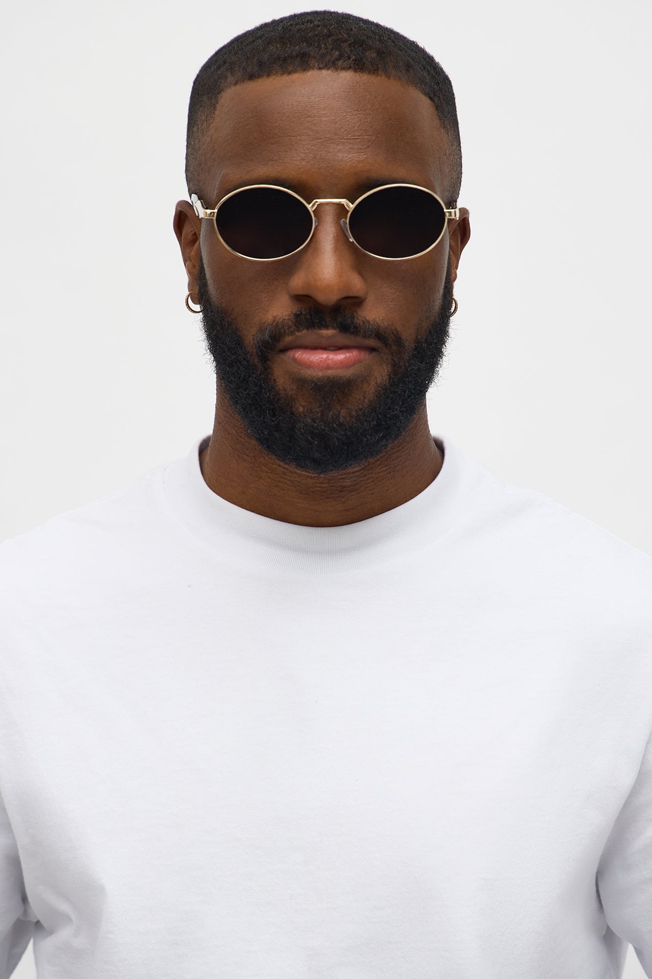 Striking Round Frame Metal Sunglasses - Black