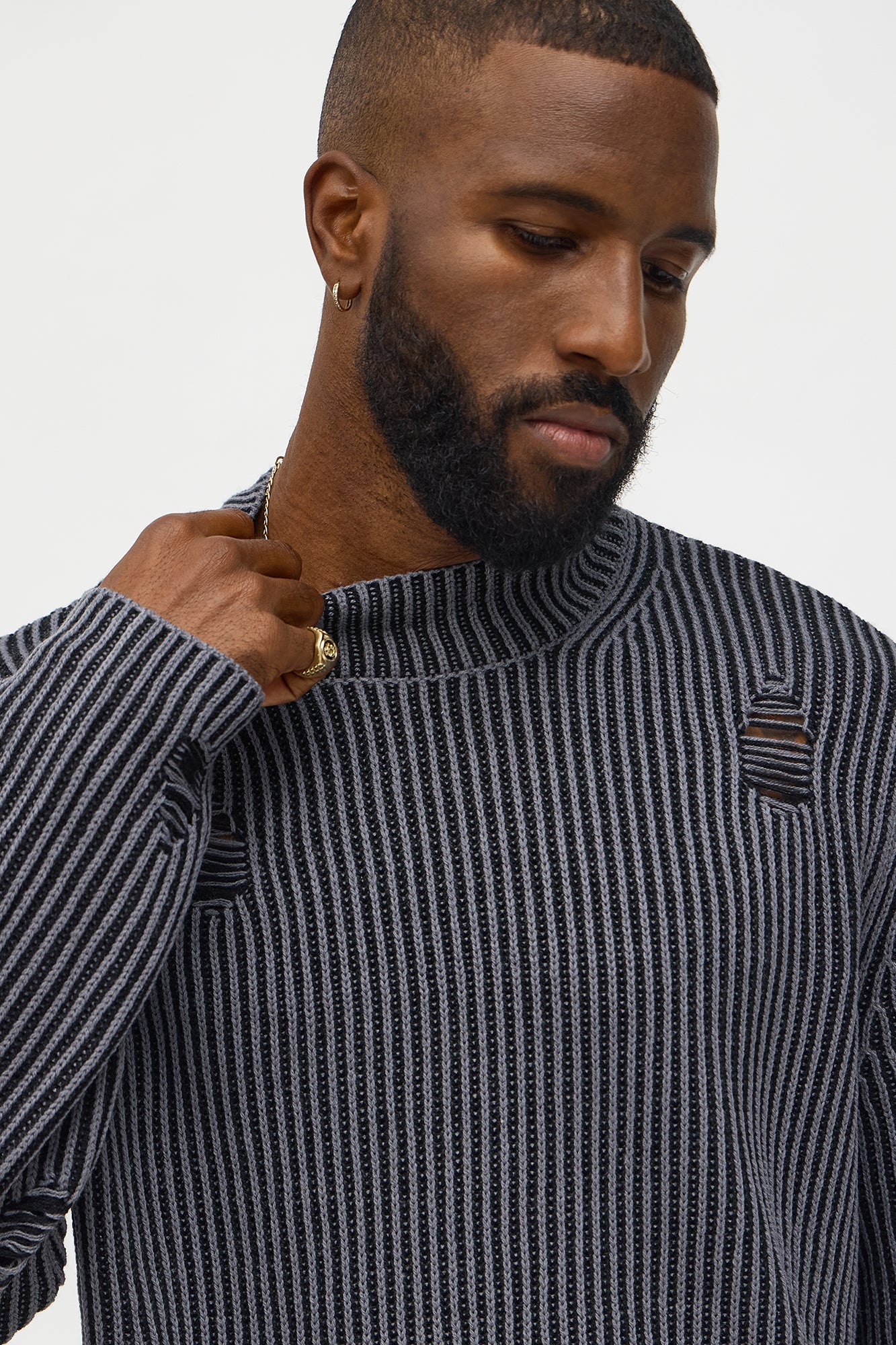 Cedarwood Distressed Mockneck Sweater - Black/combo