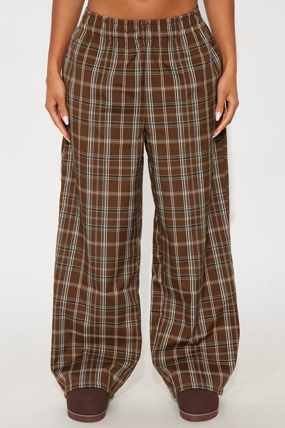 Chill All Day Plaid Boxer Pant - Brown/combo