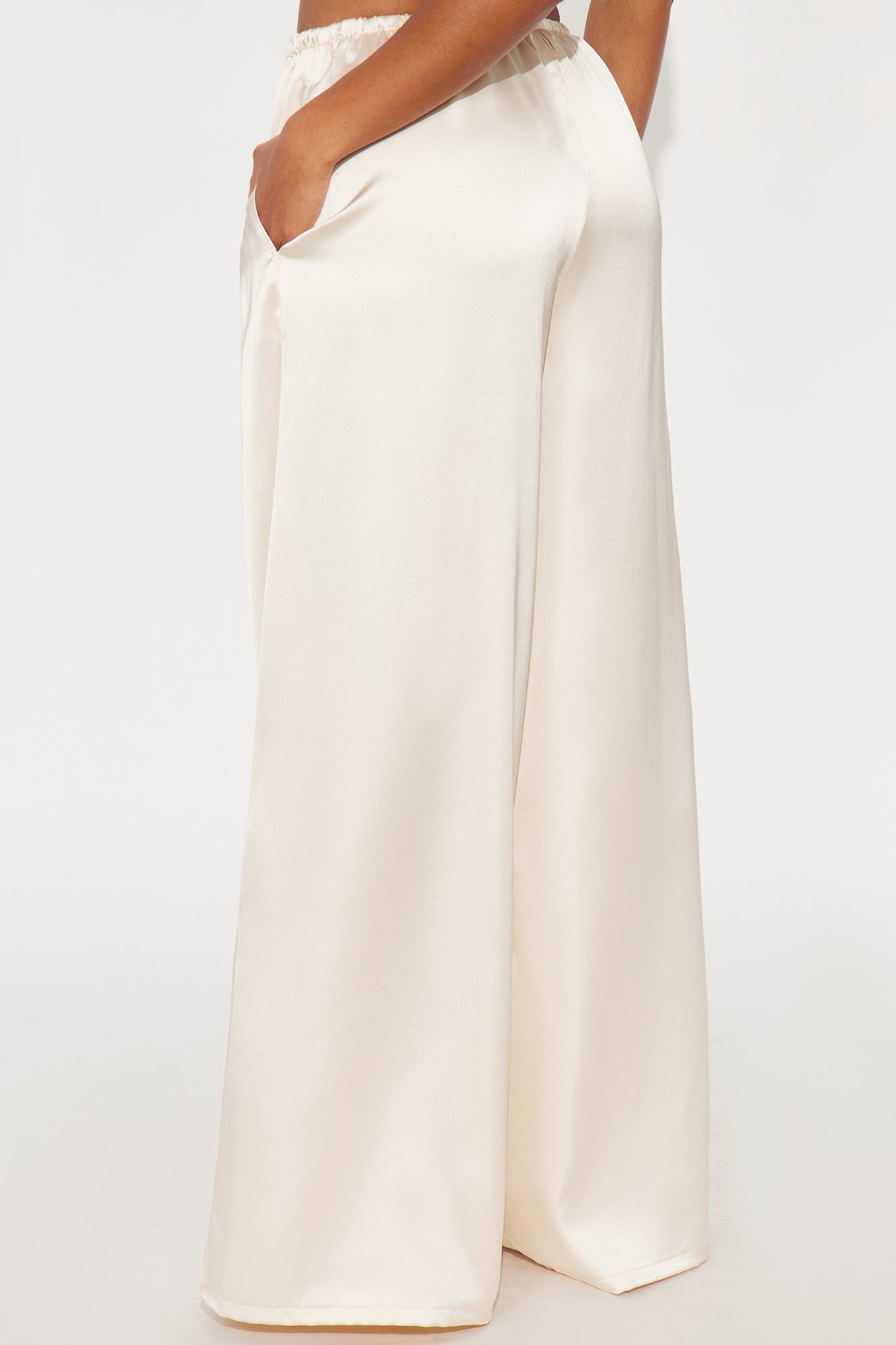Shine On Satin Wide Leg Pant 32″ - Ivory