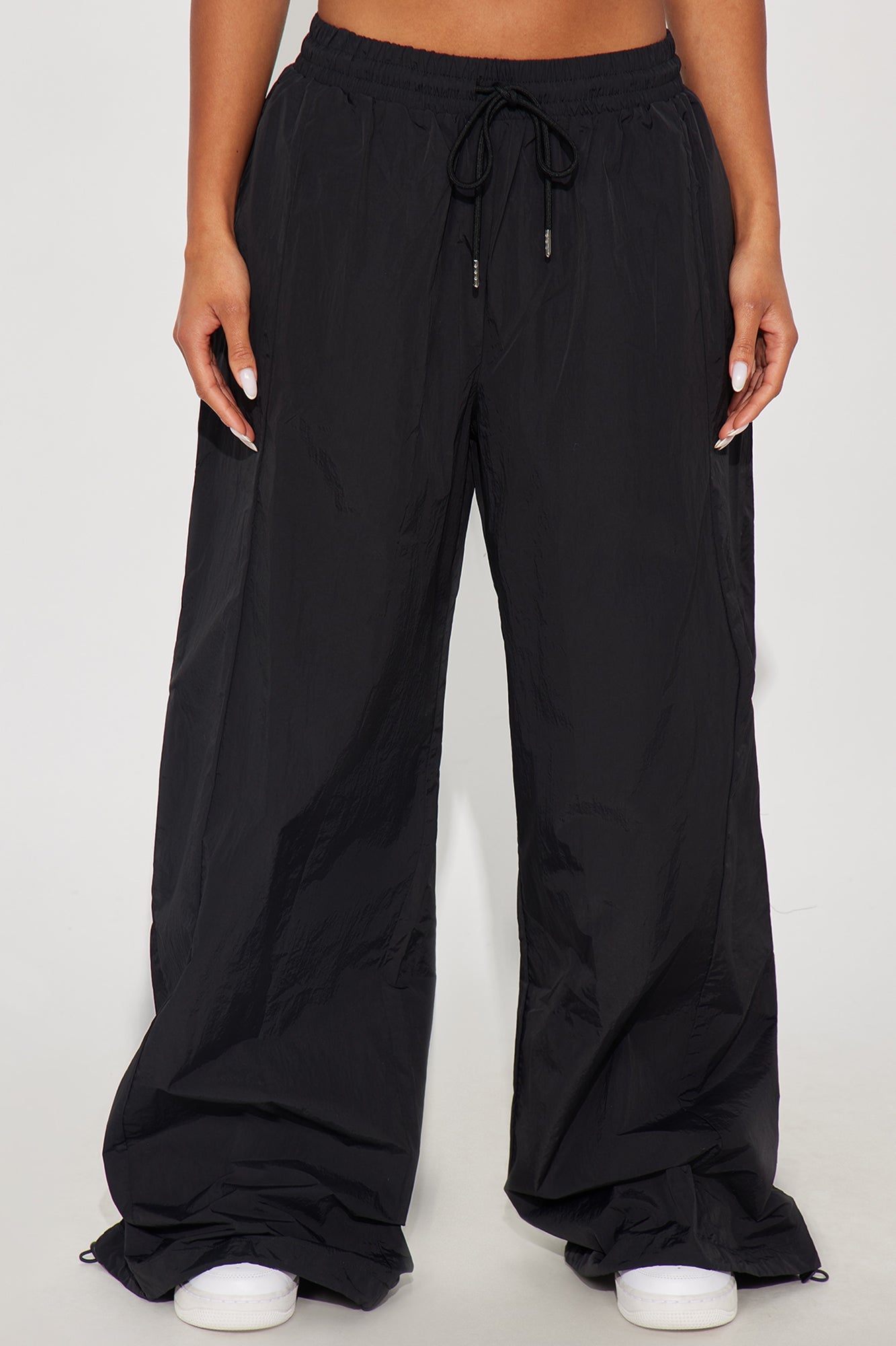 First Class Windbreaker Jogger - Black