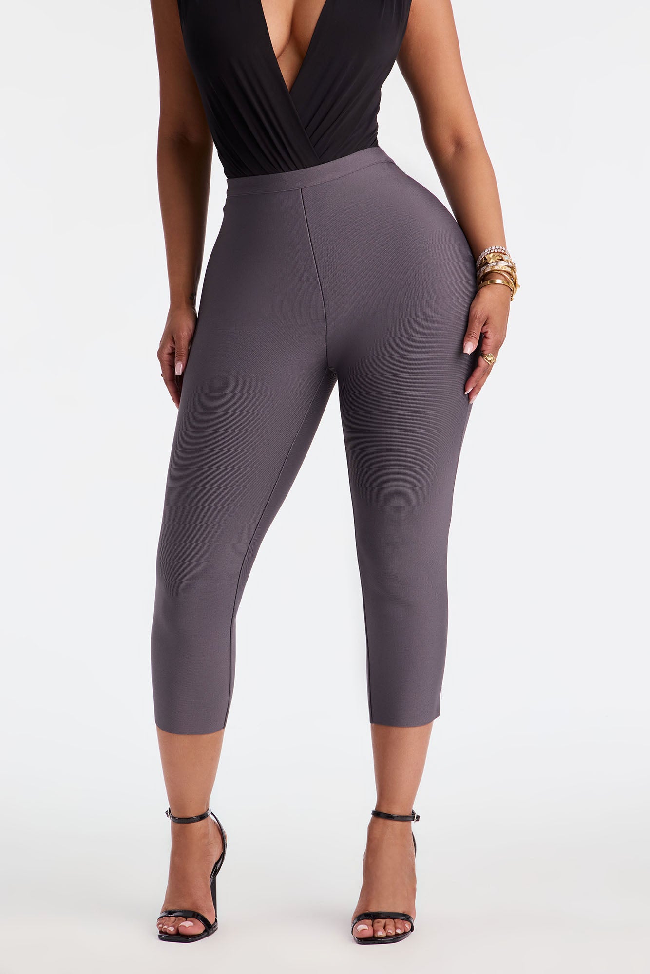 Jasmine Bandage Capri Pant - Charcoal