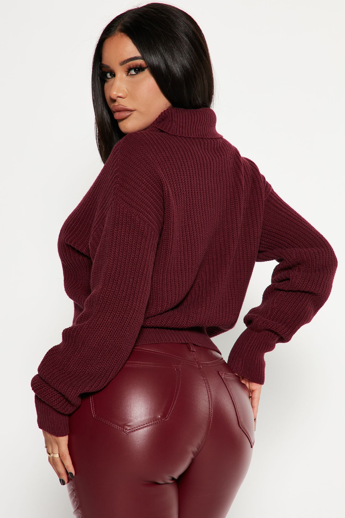 Roll With The Flow Turtleneck Sweater - Burgundy