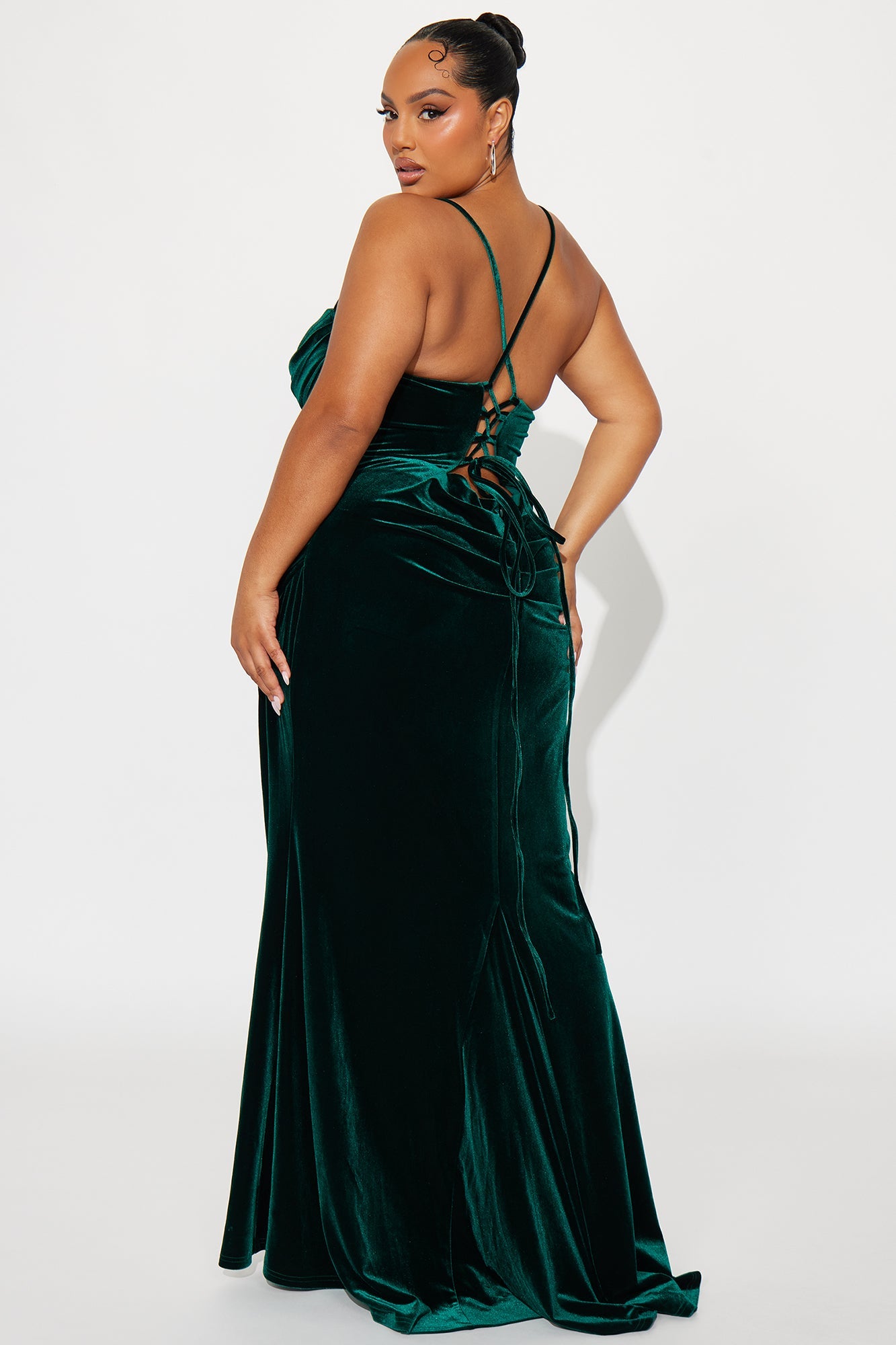 My Type Velvet Maxi Gown - Hunter