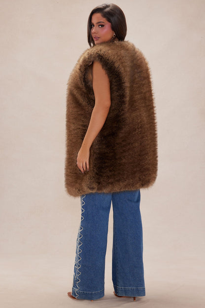 Denver Fur Vest - Mocha