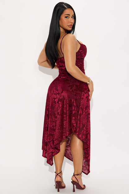 Noemi Asymmetrical Flocked Mesh Midi Dress - Wine