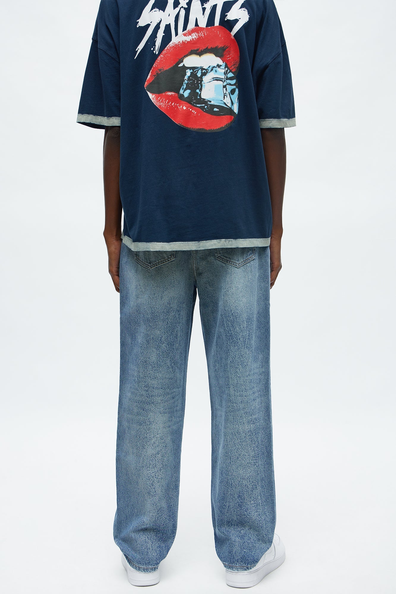 Relaxed Straight Crack The Code Jean - Light Blue Wash