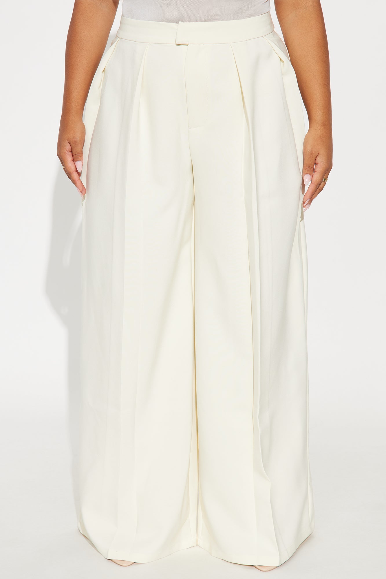 Luxe Living Pleated Trouser Pant 32″ - Ivory