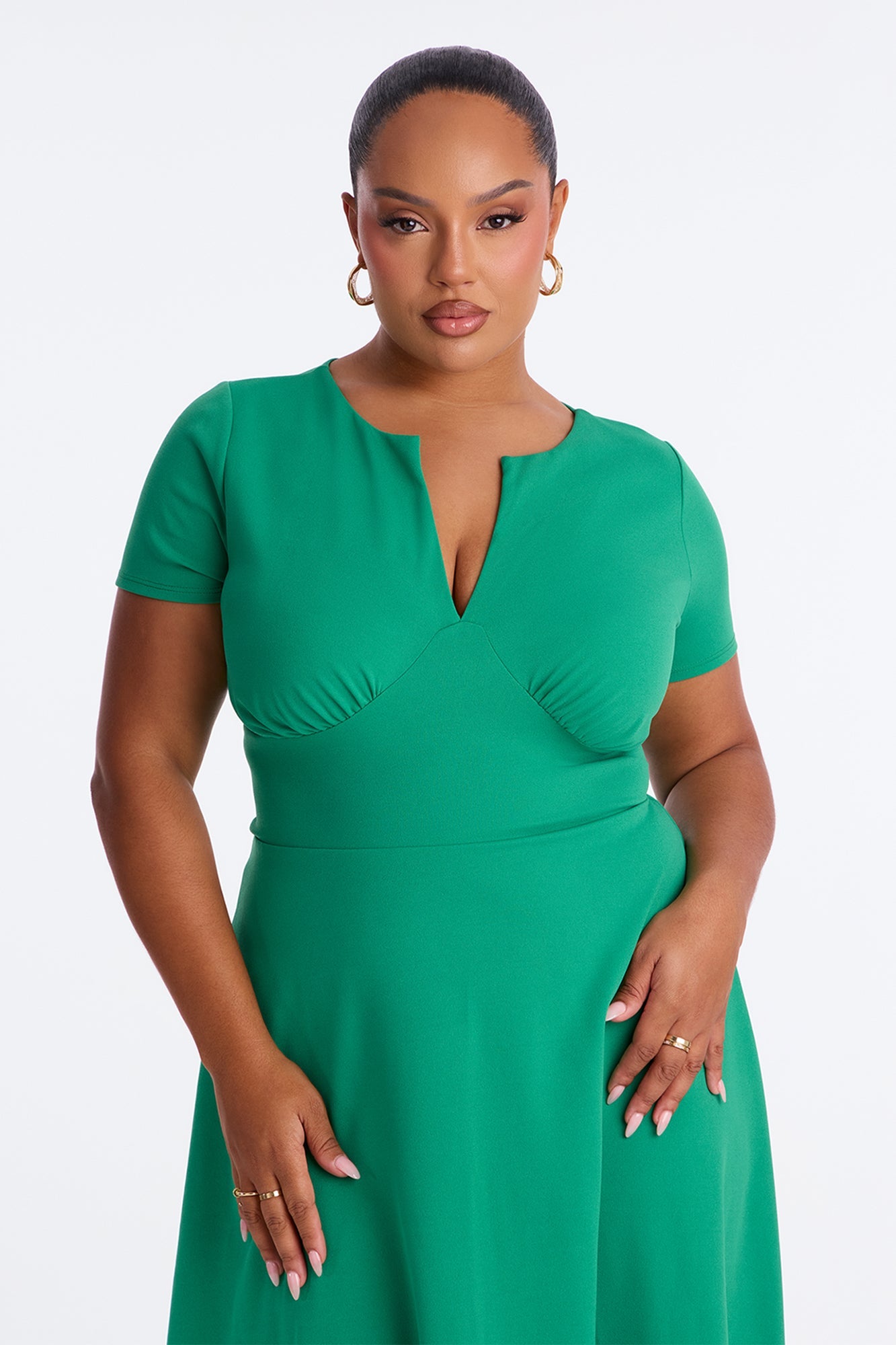 Charolette Short Sleeve Midi Dress - Kelly Green