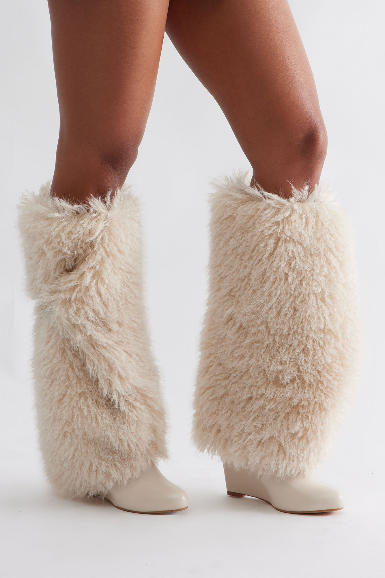 Mio Faux Fur Overlay Boots - Beige