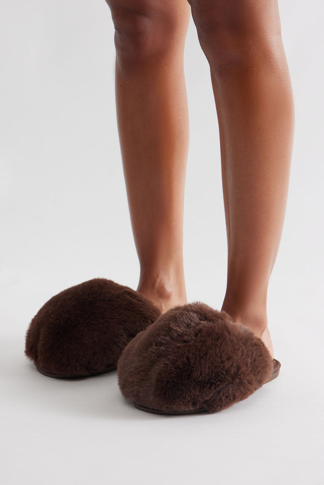 Buzz Faux Fur Slippers - Brown