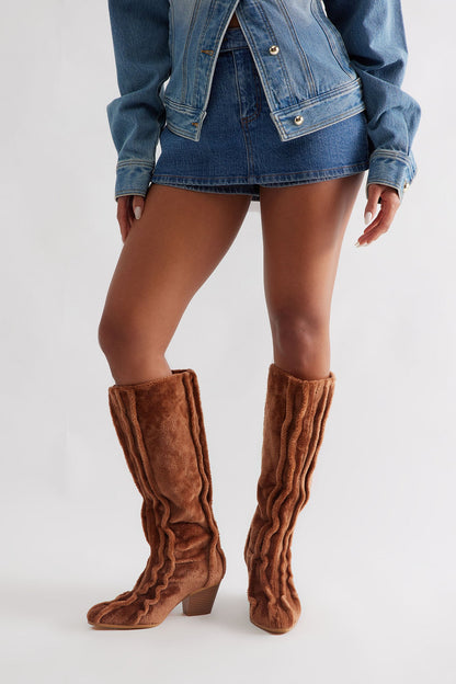 Cullen Ruched Boots - Chestnut