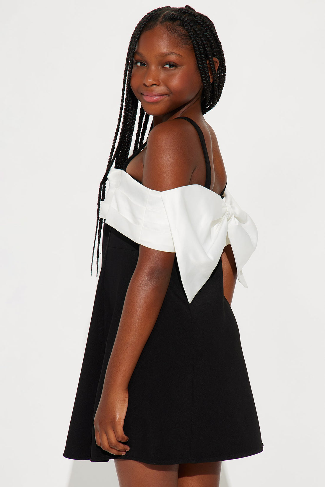 Mini Elegant Night Dress - Black/White