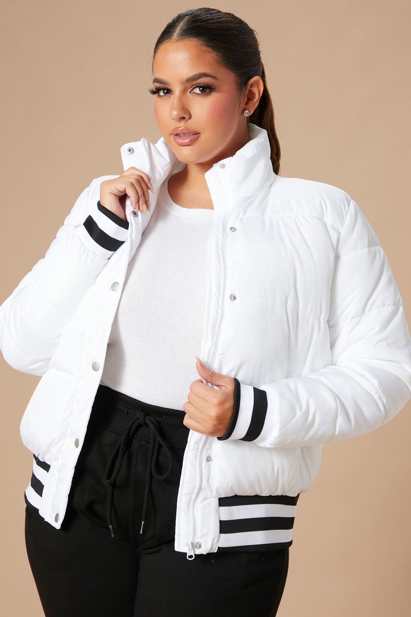 Mrs. Jackson Puffer Jacket - White