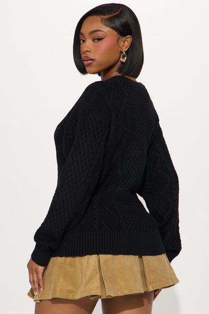 Azusa Cable Knit Sweater - Black