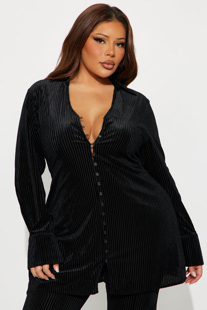 Too Early To Tell Velvet Pant Set - Black