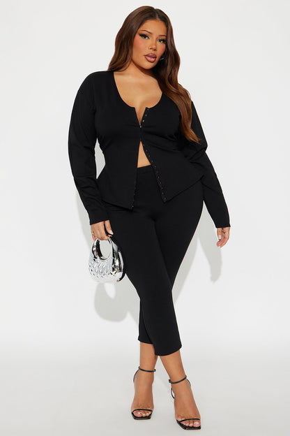 Step It Up Ponte Capri Set - Black