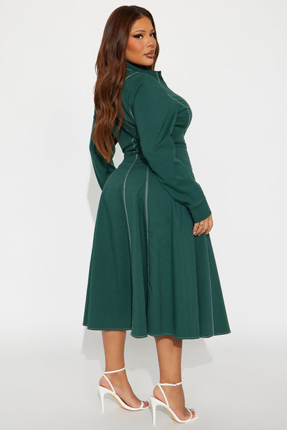 Prim Collared Long Sleeve Midi Dress - Hunter Green