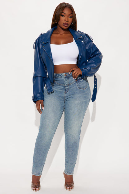 Feeling French Skinny Jeans - Medium Wash