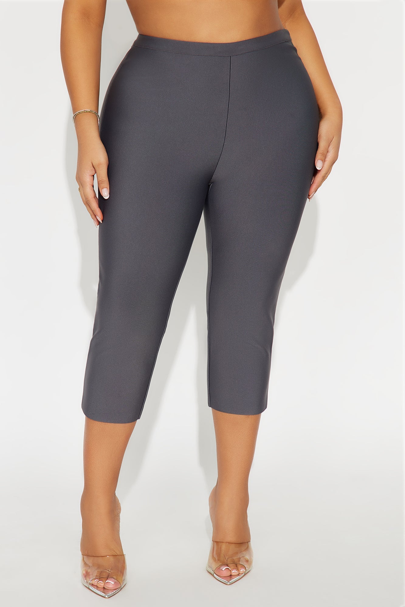 Jasmine Bandage Capri Pant - Charcoal