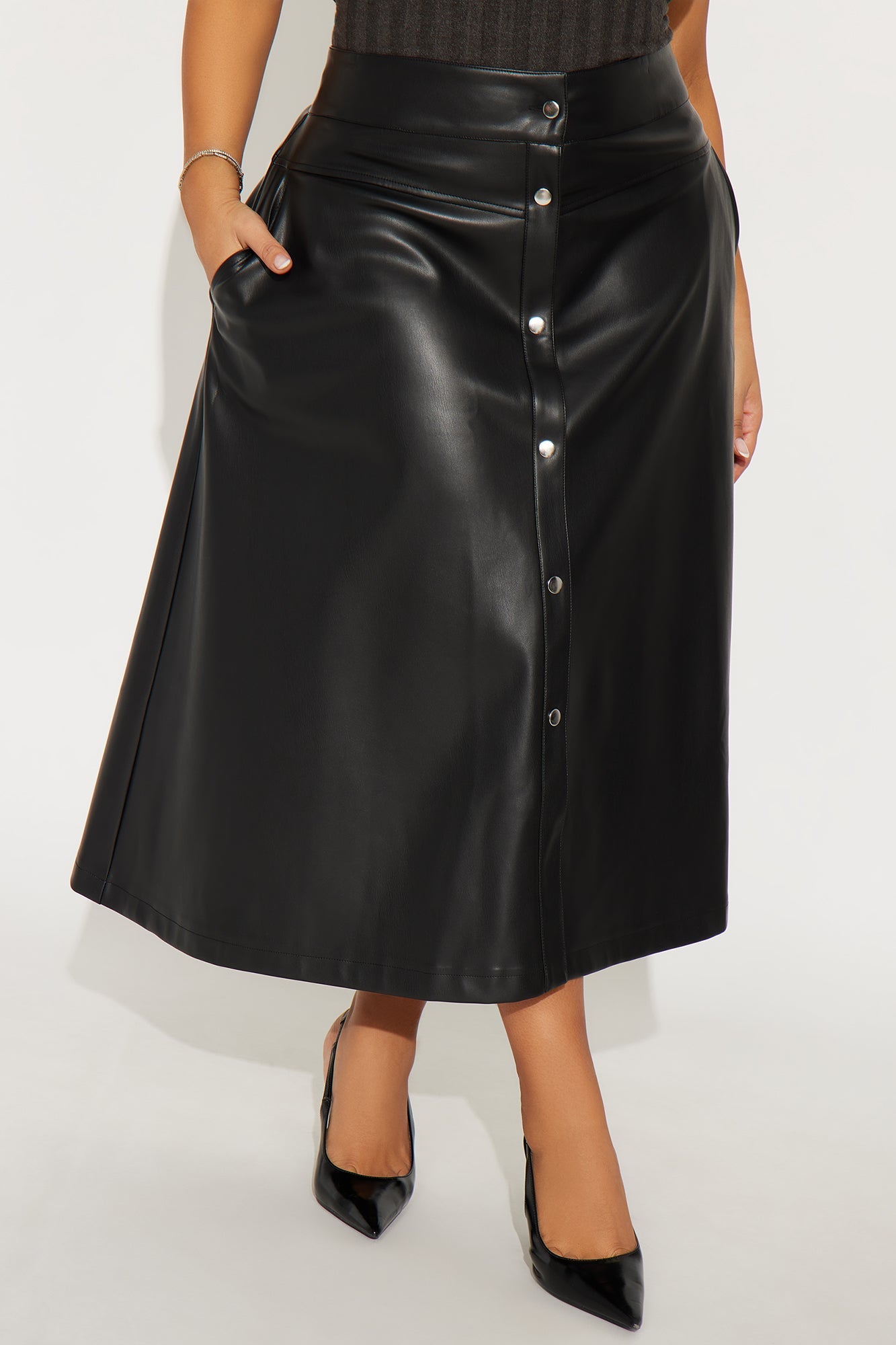 Harper Button Up Faux Leather Tea Midi Skirt - Black