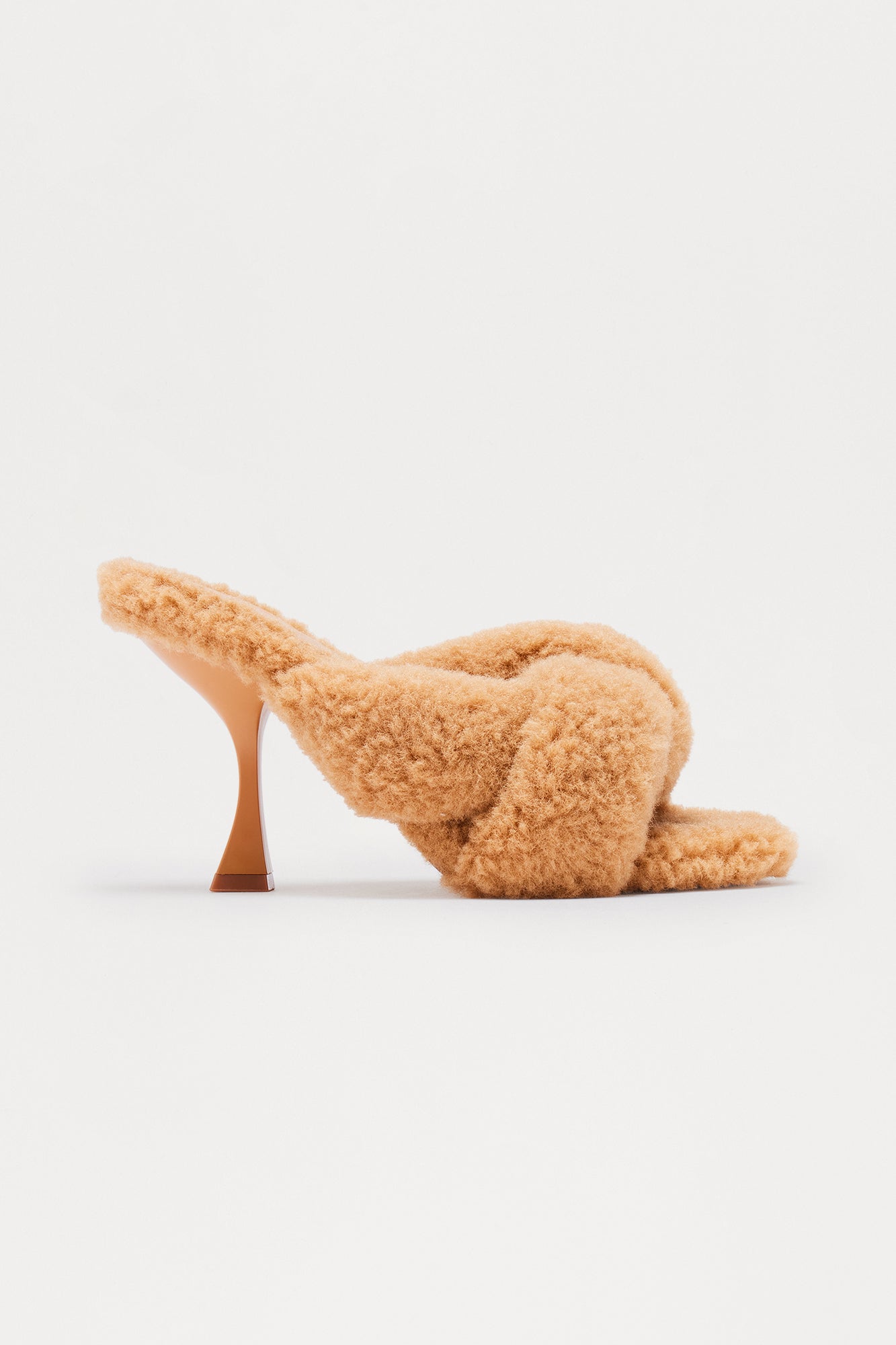Unveil Knotted Sherpa Heels - Chestnut