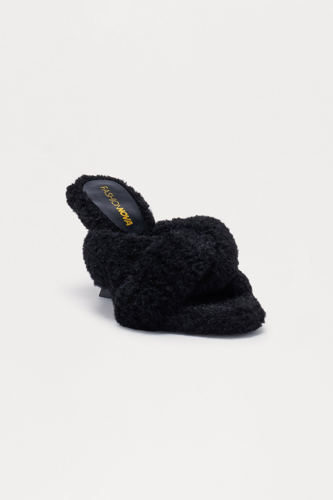 Unveil Knotted Sherpa Heels - Black