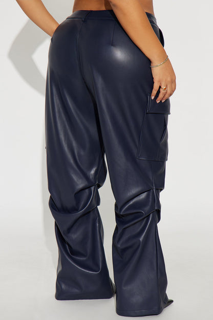 Skylar Faux Leather Wide Leg Pant 33 - Navy