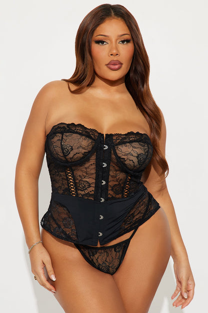 Audrina 2 Piece Lace Corset And Panty Set - Black