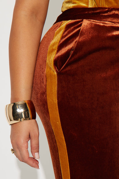 Nathalie Velvet Flare Leg Pant 33 - Brown/combo
