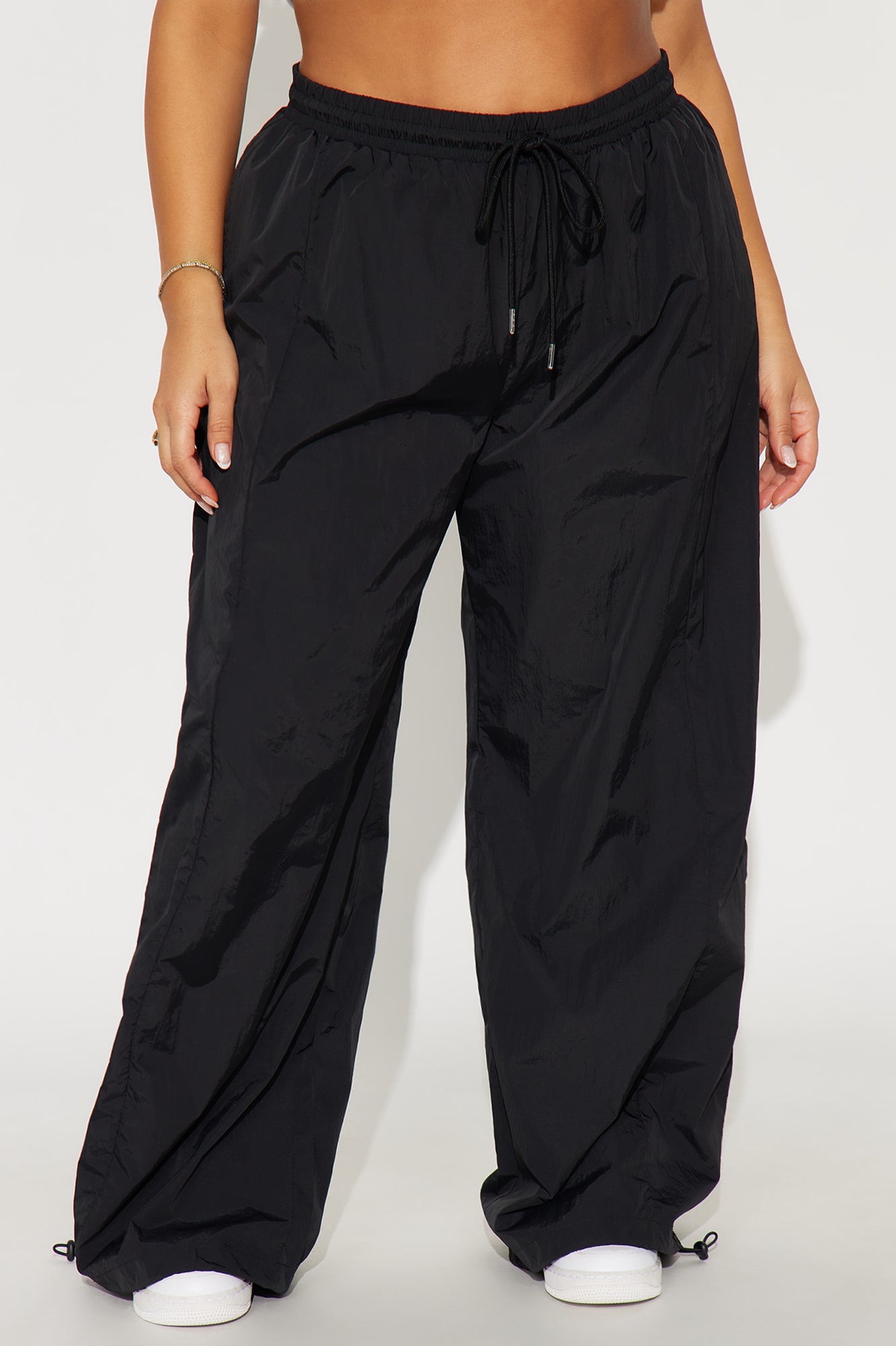 First Class Windbreaker Jogger - Black