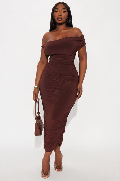 Blind Date One Shoulder Midi Dress - Chocolate