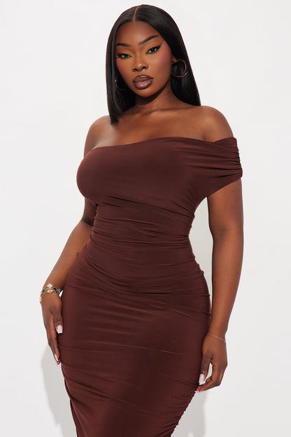 Blind Date One Shoulder Midi Dress - Chocolate