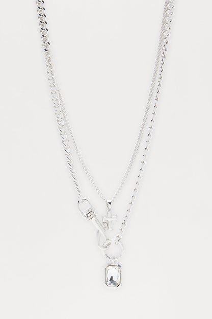 Clasp Closure Pendant Necklace Set - Silver