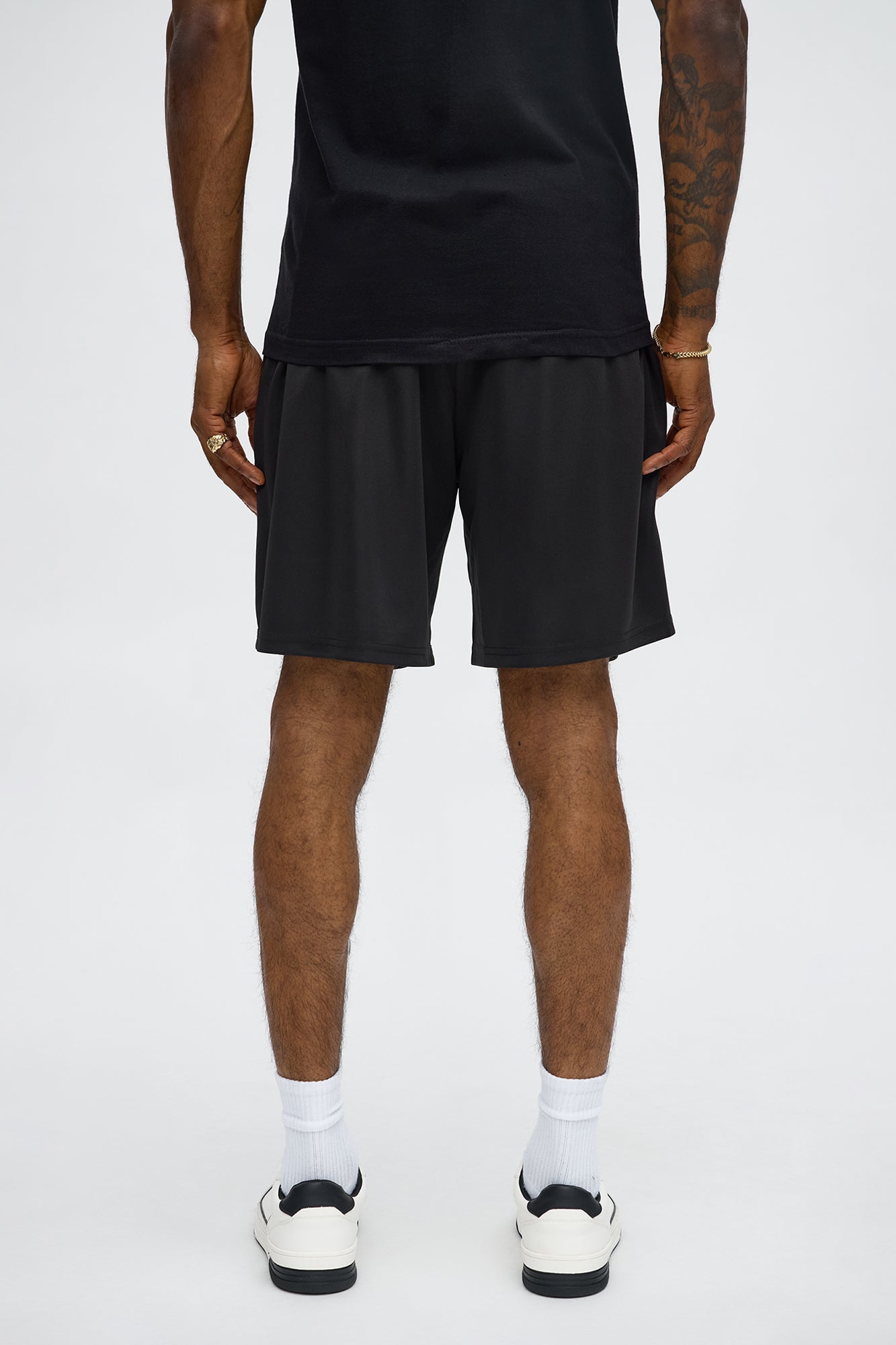 Easy Flow Pleated Short - Black