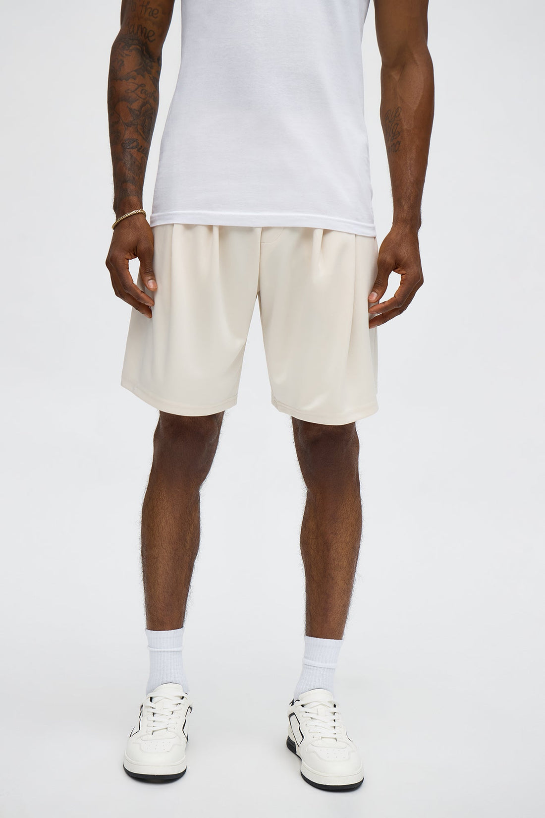 Easy Flow Pleated Short - Cream