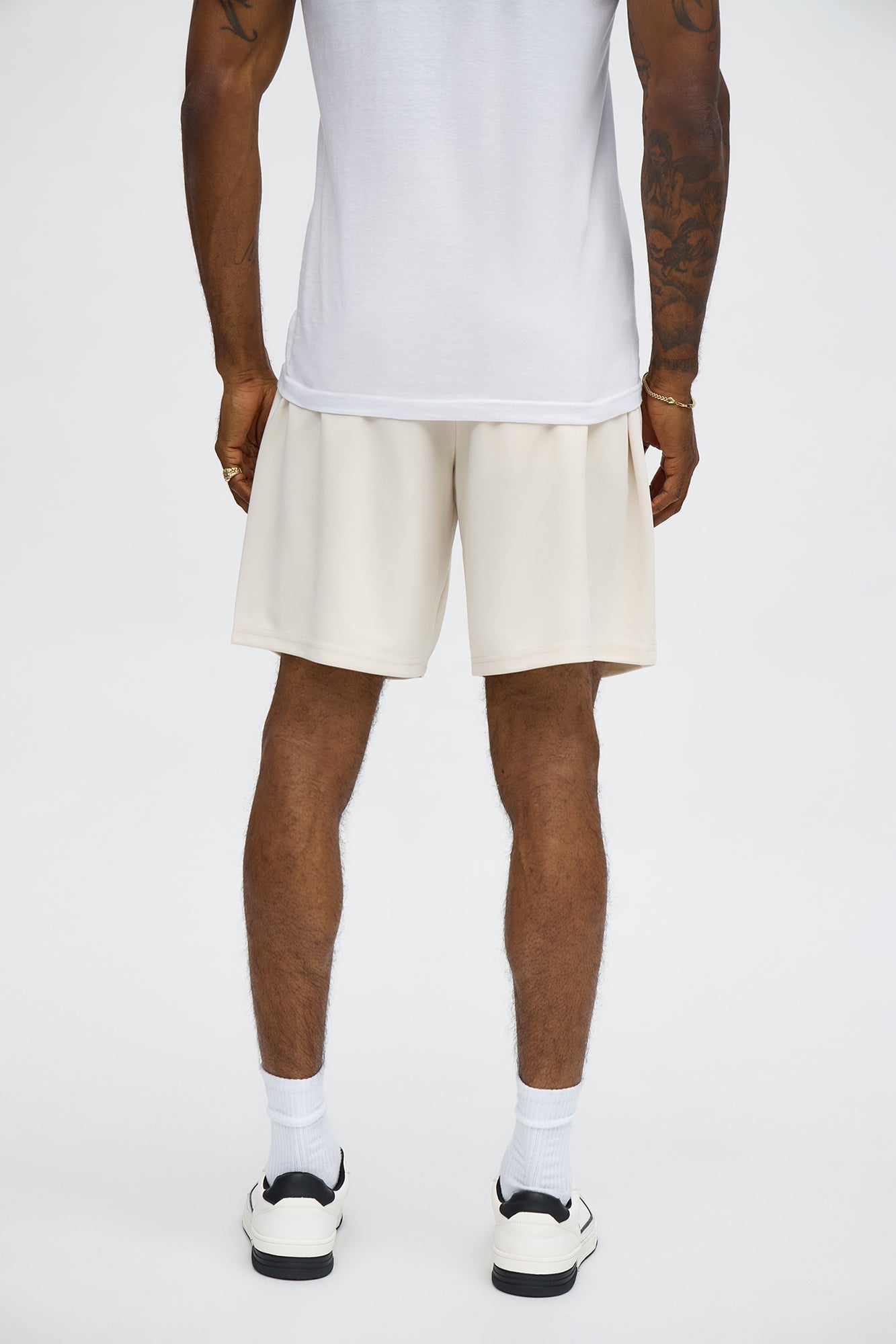 Easy Flow Pleated Short - Cream