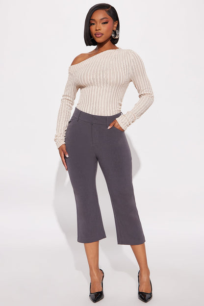 Tasha Dressy High Rise Capri - Charcoal