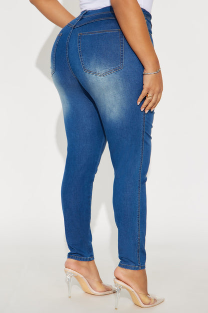 So Peachy Stretch Skinny Jeans - Dark Wash