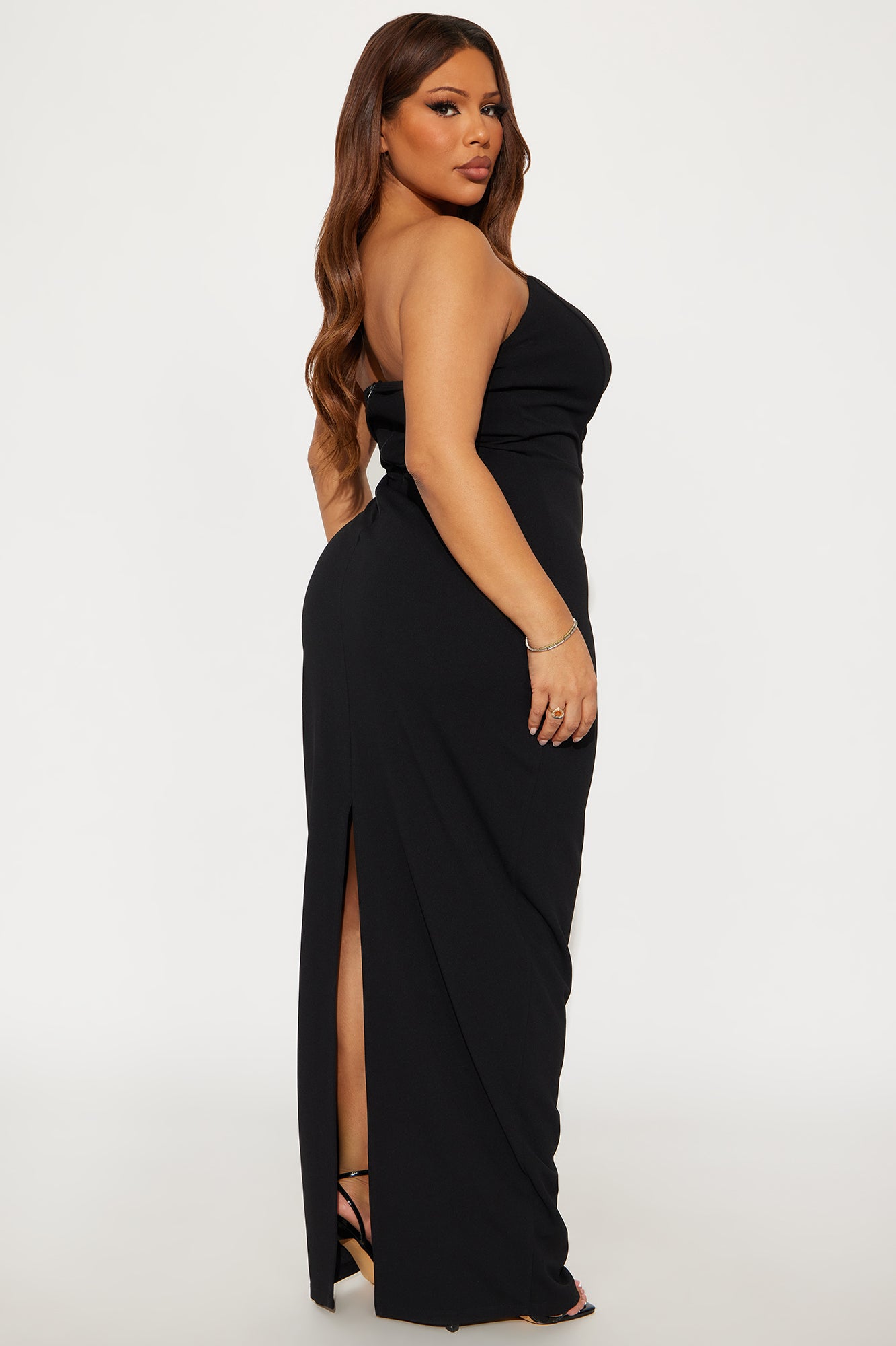 Heart Eyes Embellished Maxi Gown - Black
