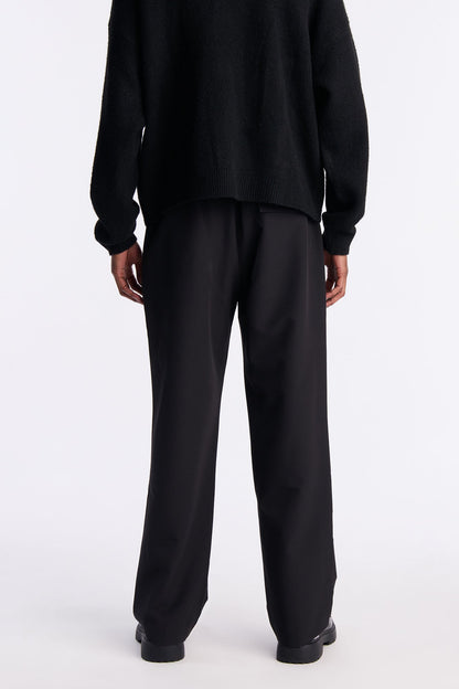 Straight Riven Elastic Waist Tech Pant - Black