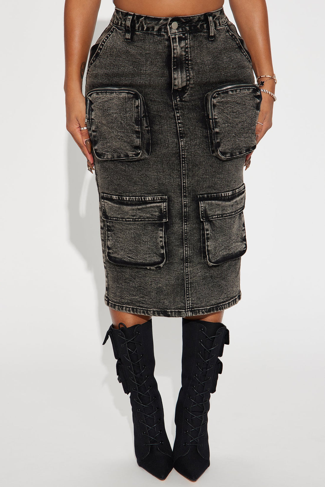 Sakura Cargo Denim Midi Skirt - Black/combo