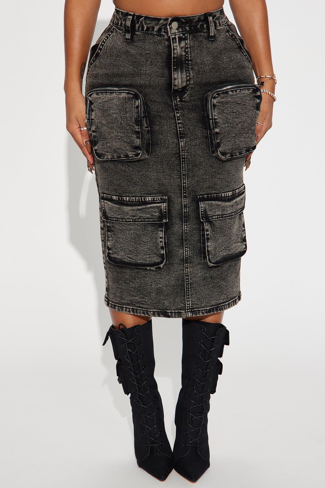 Sakura Cargo Denim Midi Skirt - Black/combo