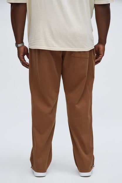 Slim Pintuck Zipper Pant - Brown
