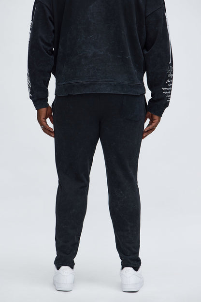 Players Club Raw Hem Flare Sweatpant - Black