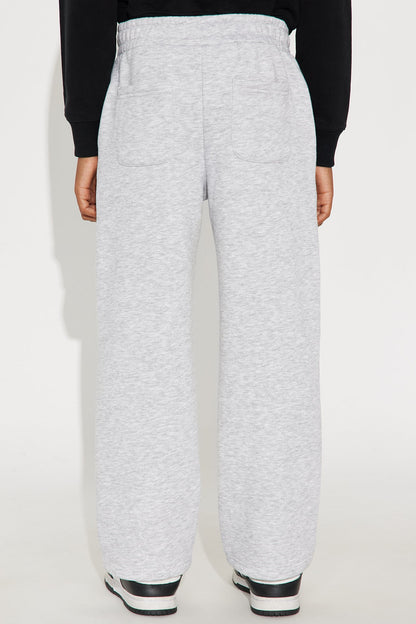 Mini Baggy Snap Pocket Distressed Sweatpants - Heather Grey
